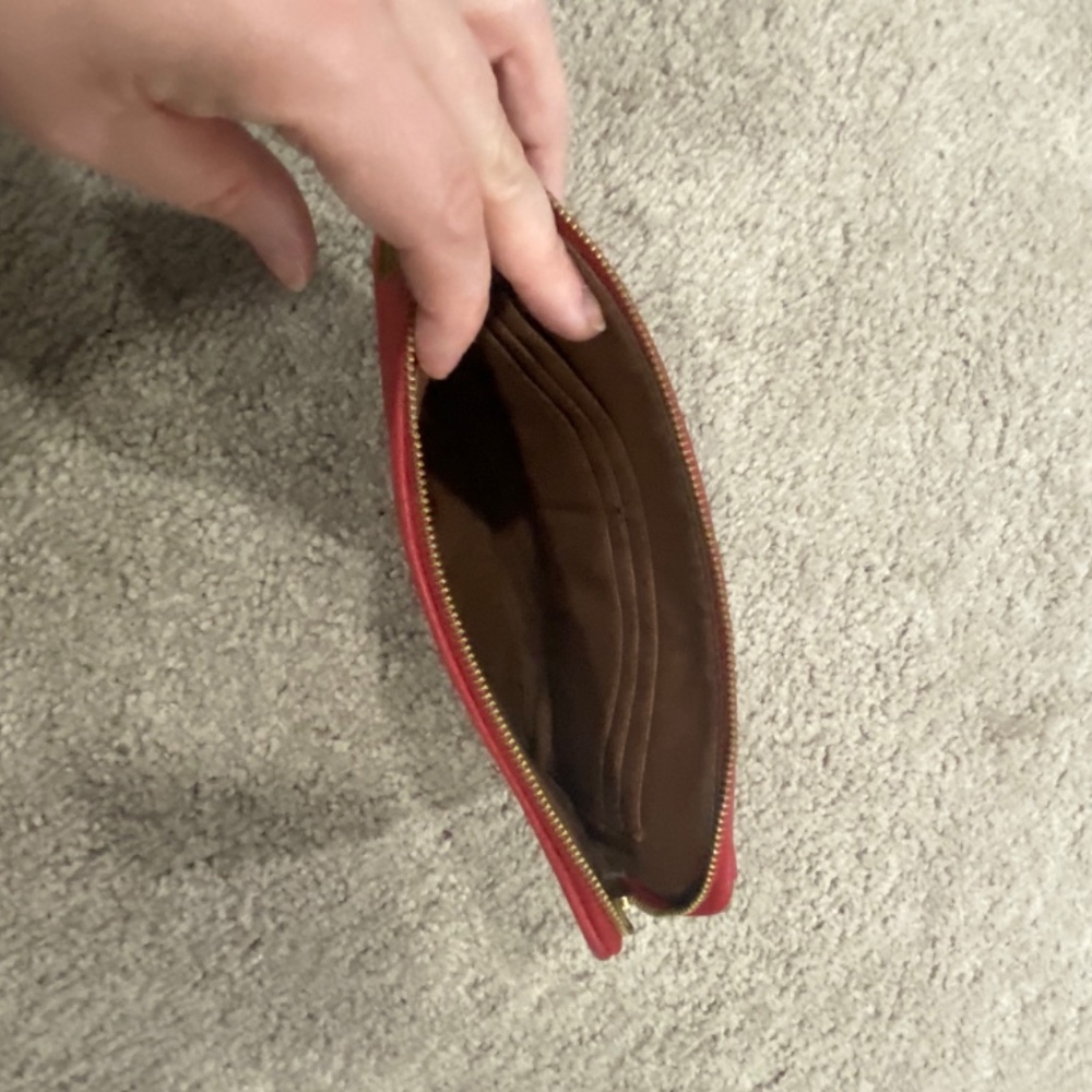 3/$15 Fossil red clutch